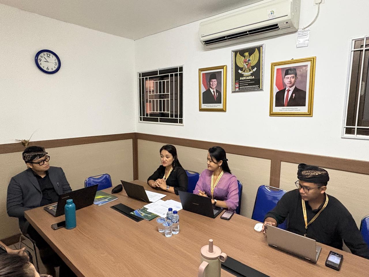 audit-lapangan-oleh-auditor-ke-biro-hubungan-masyarakat-dan-protokoler-dalam-audit-mutu-intenal