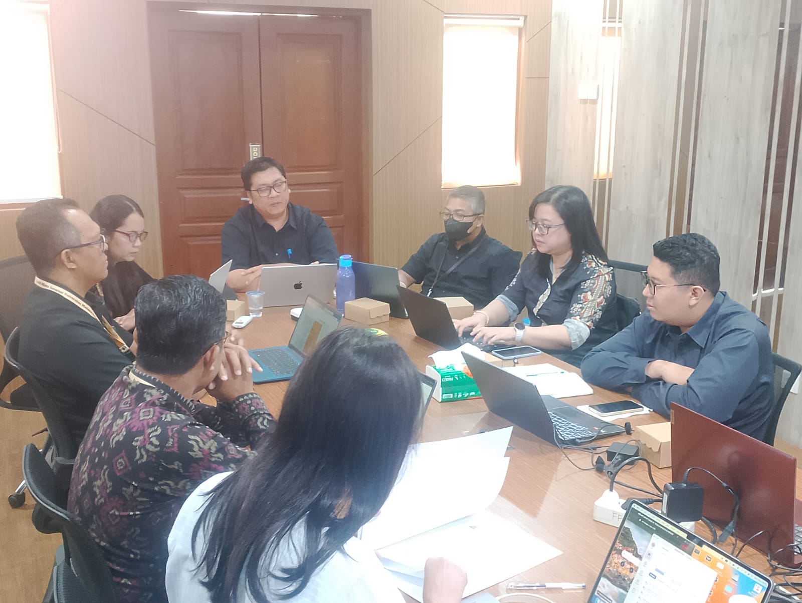 audit-lapangan-oleh-auditor-ke-prodi-d3-farmasi-dalam-audit-mutu-intenal