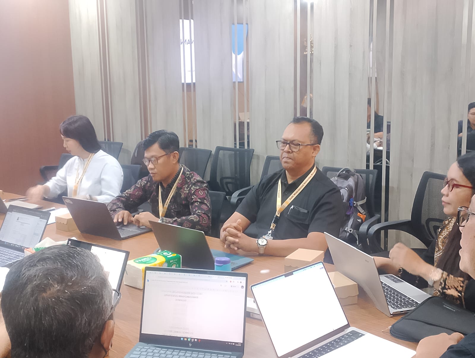 audit-lapangan-oleh-auditor-ke-prodi-d3-farmasi-dalam-audit-mutu-intenal