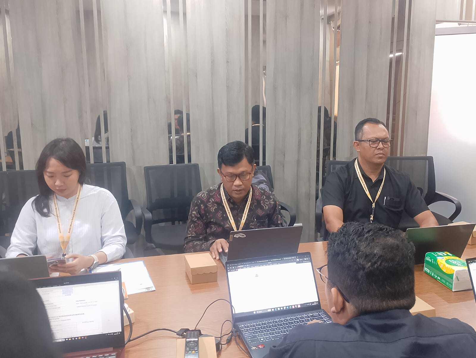 audit-lapangan-oleh-auditor-ke-prodi-d3-farmasi-dalam-audit-mutu-intenal