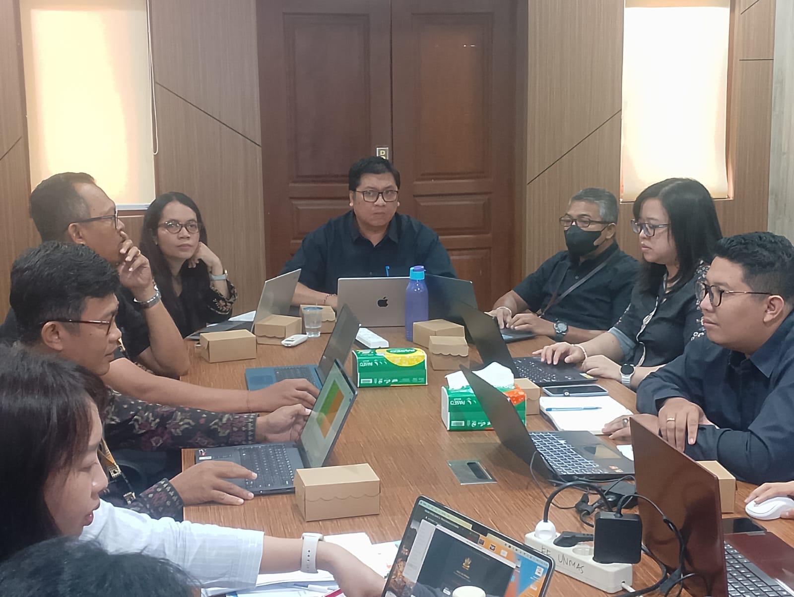 audit-lapangan-oleh-auditor-ke-prodi-d3-farmasi-dalam-audit-mutu-intenal