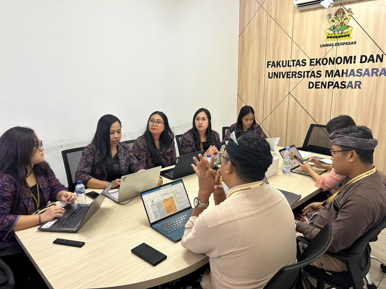 audit-lapangan-oleh-auditor-ke-prodi-s1-akutansi-dalam-audit-mutu-intenal