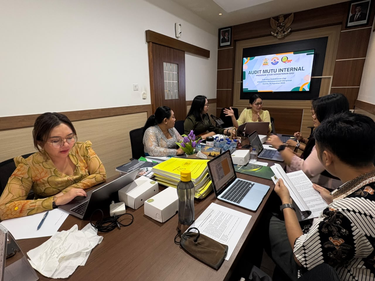 audit-lapangan-oleh-auditor-ke-prodi-s1-kedokteran-gigi-dalam-audit-mutu-intenal