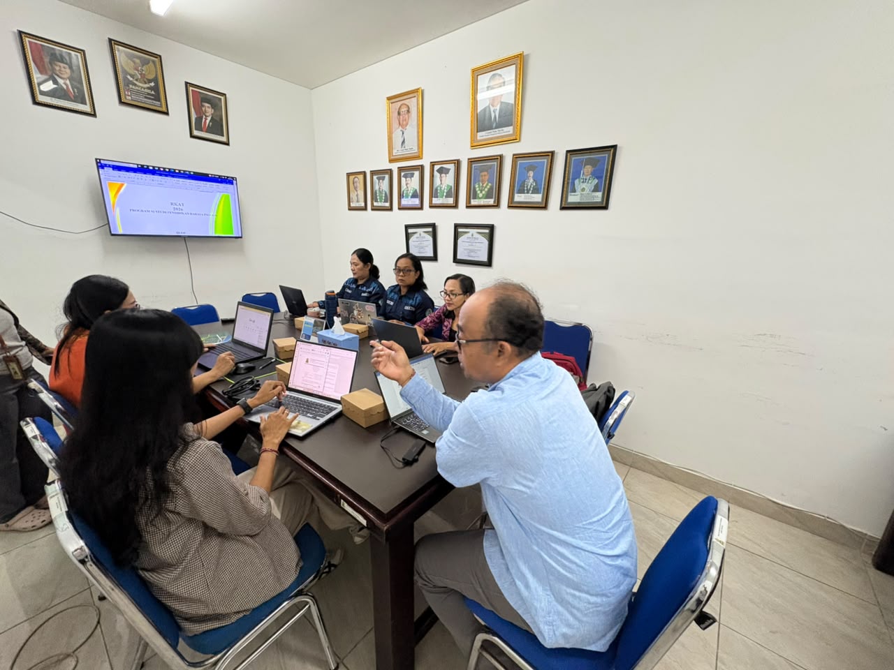 audit-lapangan-oleh-auditor-ke-prodi-s1-pendidikan-bahasa-inggris-fkip-dalam-audit-mutu-intenal