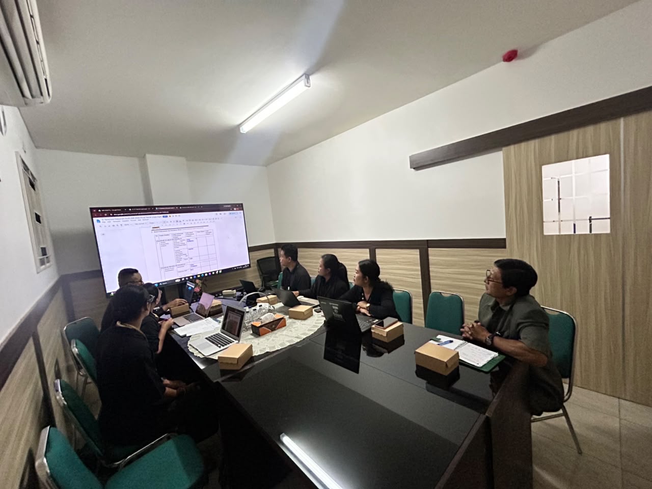 audit-lapangan-oleh-auditor-ke-prodi-s1-teknik-lingkungan-dalam-audit-mutu-intenal