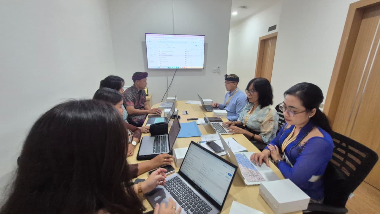 audit-lapangan-oleh-auditor-ke-prodi-s2-akutansi-fakultas-ekonomi-dan-bisnis-dalam-audit-mutu-intenal