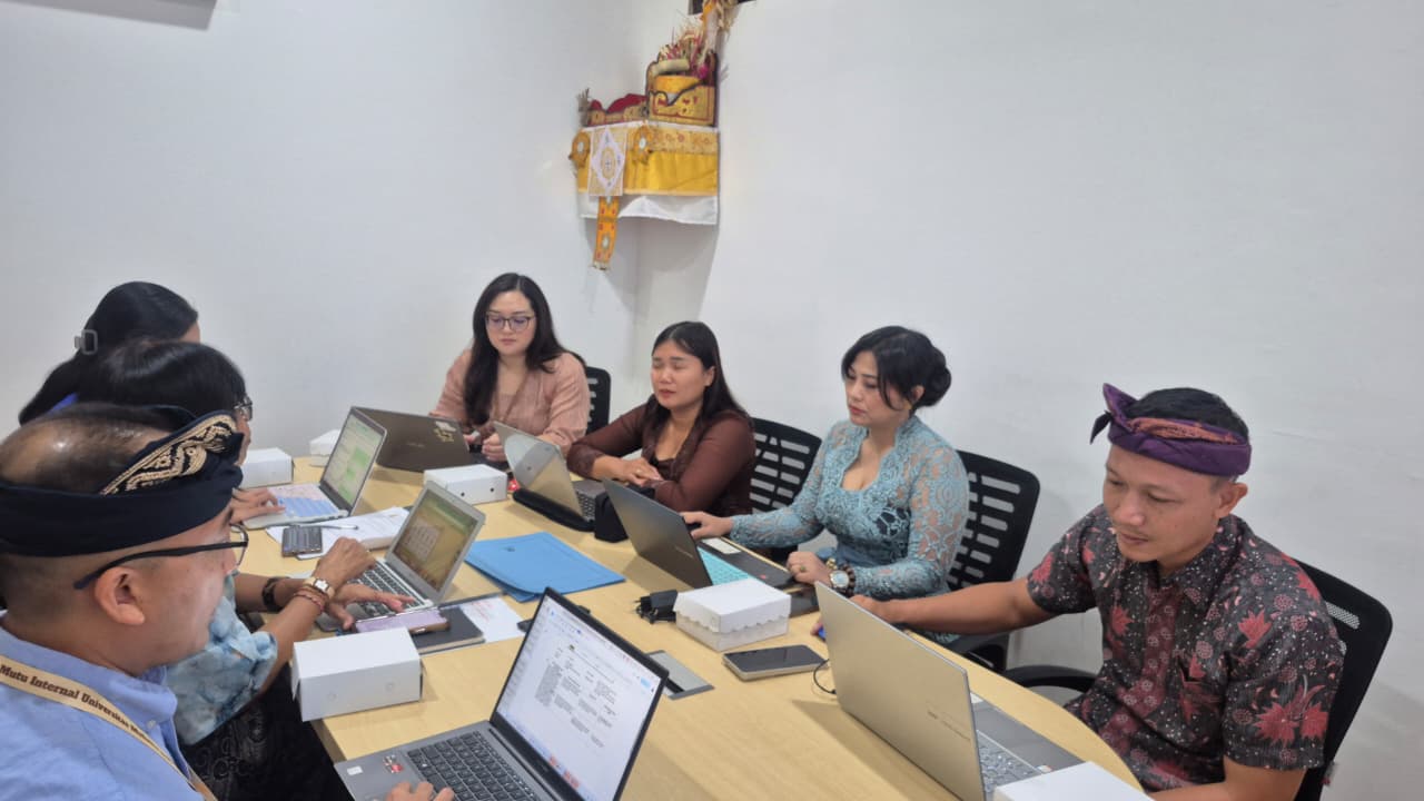 audit-lapangan-oleh-auditor-ke-prodi-s2-akutansi-fakultas-ekonomi-dan-bisnis-dalam-audit-mutu-intenal