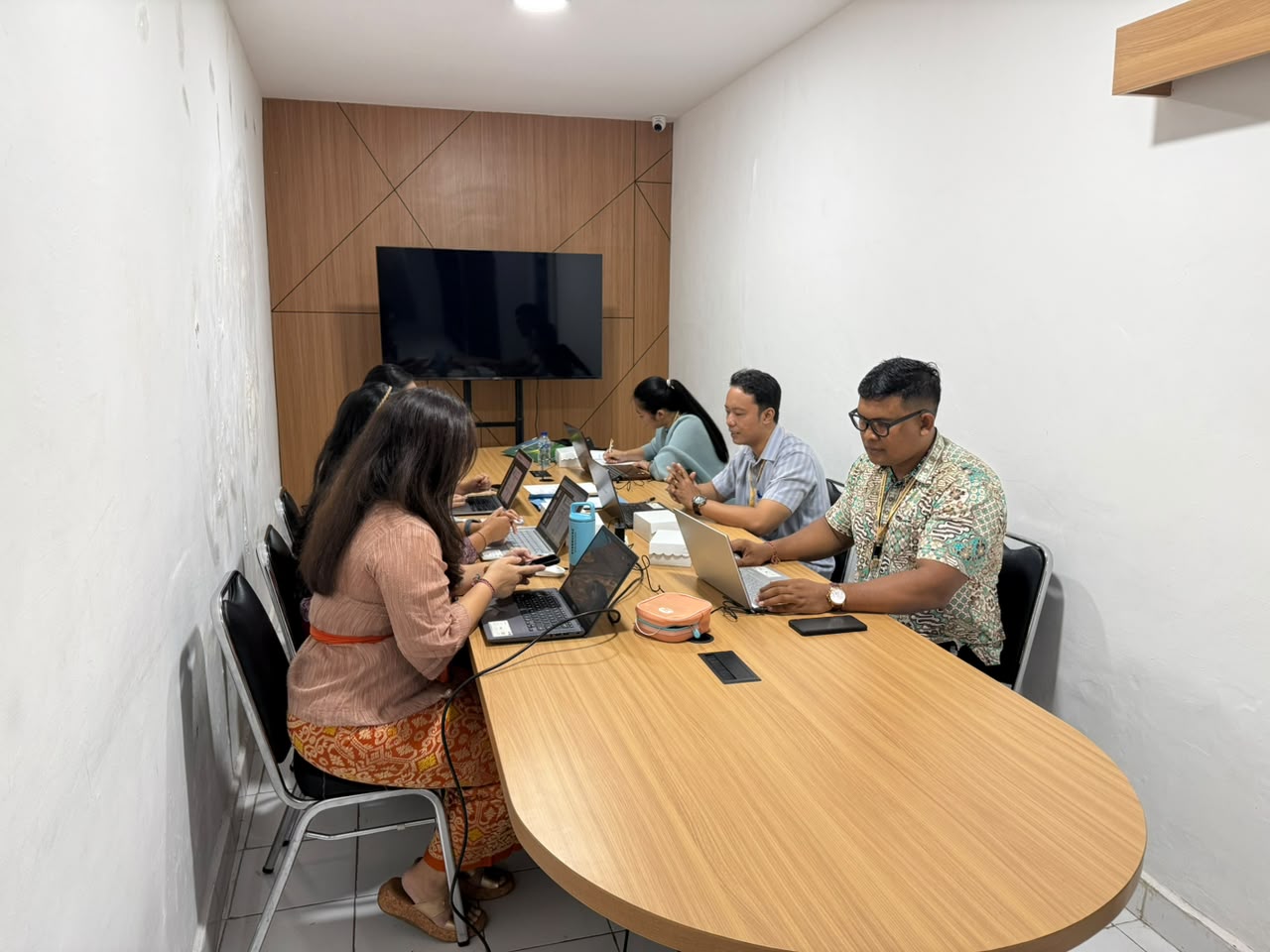 audit-lapangan-oleh-auditor-ke-prodi-s2-manajemen-fakultas-ekonomi-dan-bisnis-dalam-audit-mutu-intenal