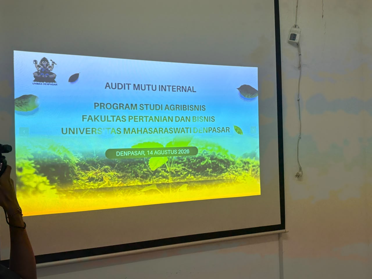 audit-lapangan-oleh-auditor-ke-s1-agribisnis-fakultas-pertanian-dan-bisnis-dalam-audit-mutu-intenal