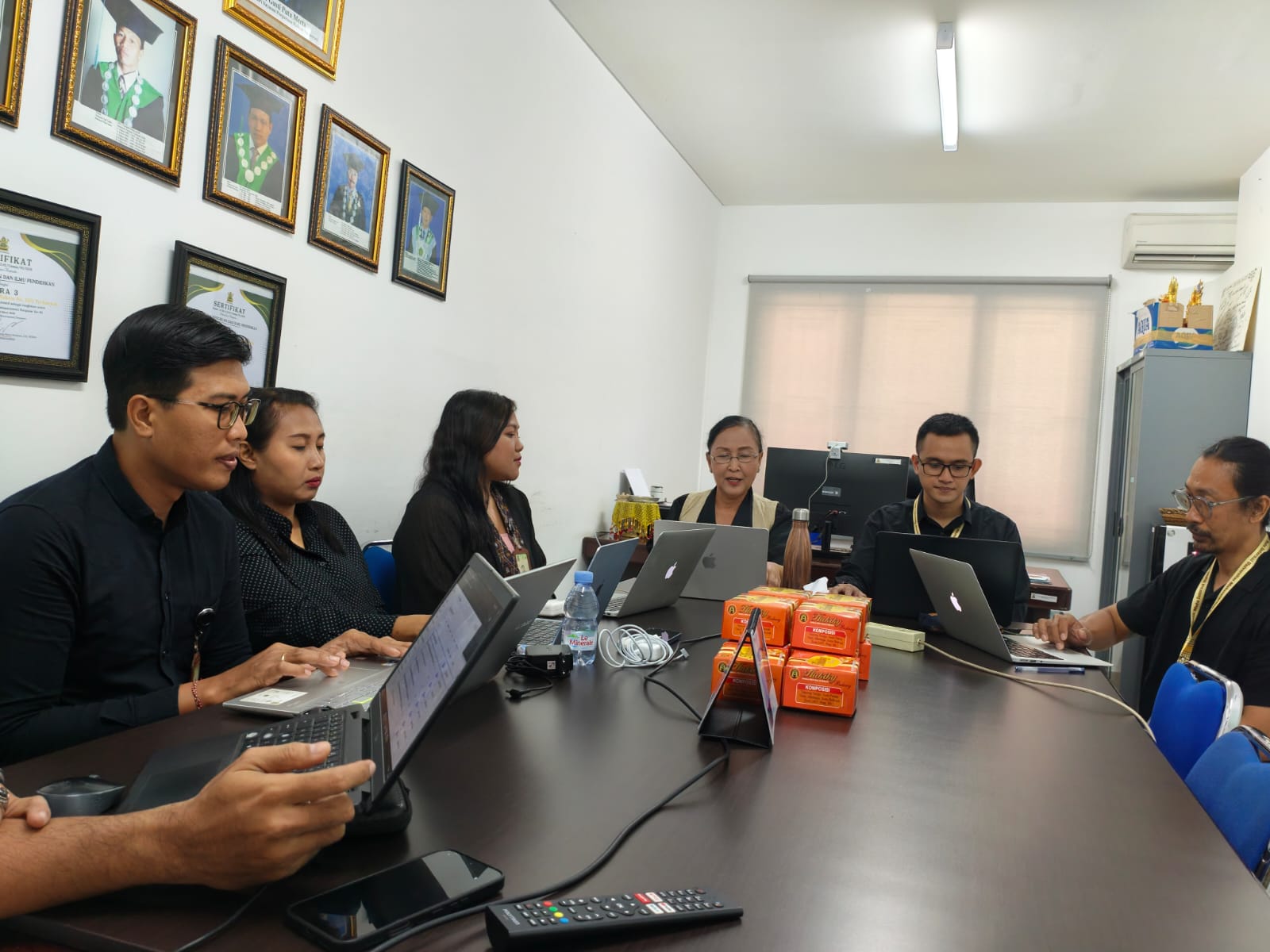 audit-lapangan-oleh-auditor-ke-s2-bahasa-inggris-fkip-dalam-audit-mutu-intenal