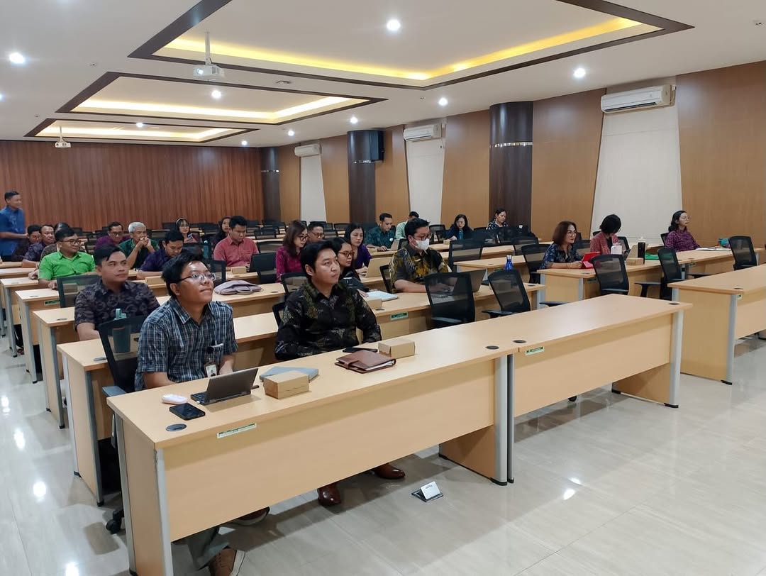 menuju-standar-mutu-global-unmas-denpasar-siapkan-program-studi-terakreditasi-unggul-dan-internasional