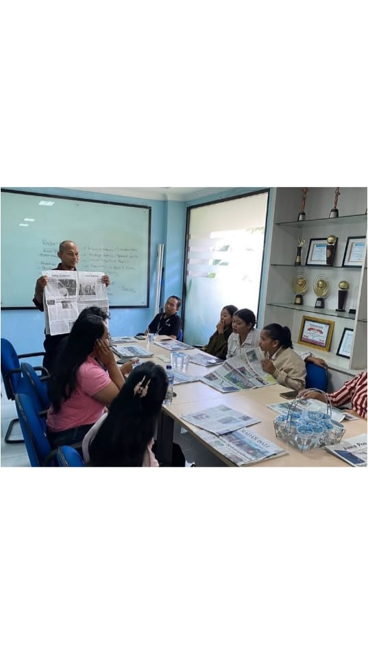 pbsi-fkip-unmas-denpasar-laksanakan-studi-media-ke-jawa-pos-radar-bali