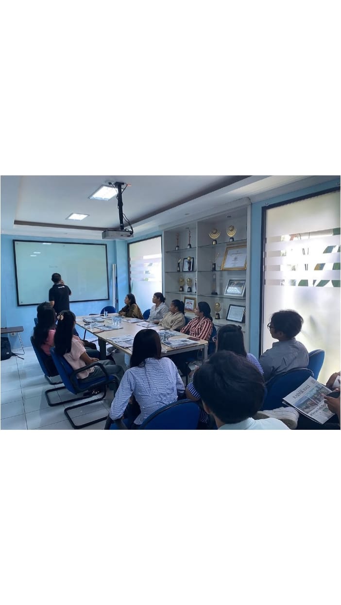 pbsi-fkip-unmas-denpasar-laksanakan-studi-media-ke-jawa-pos-radar-bali