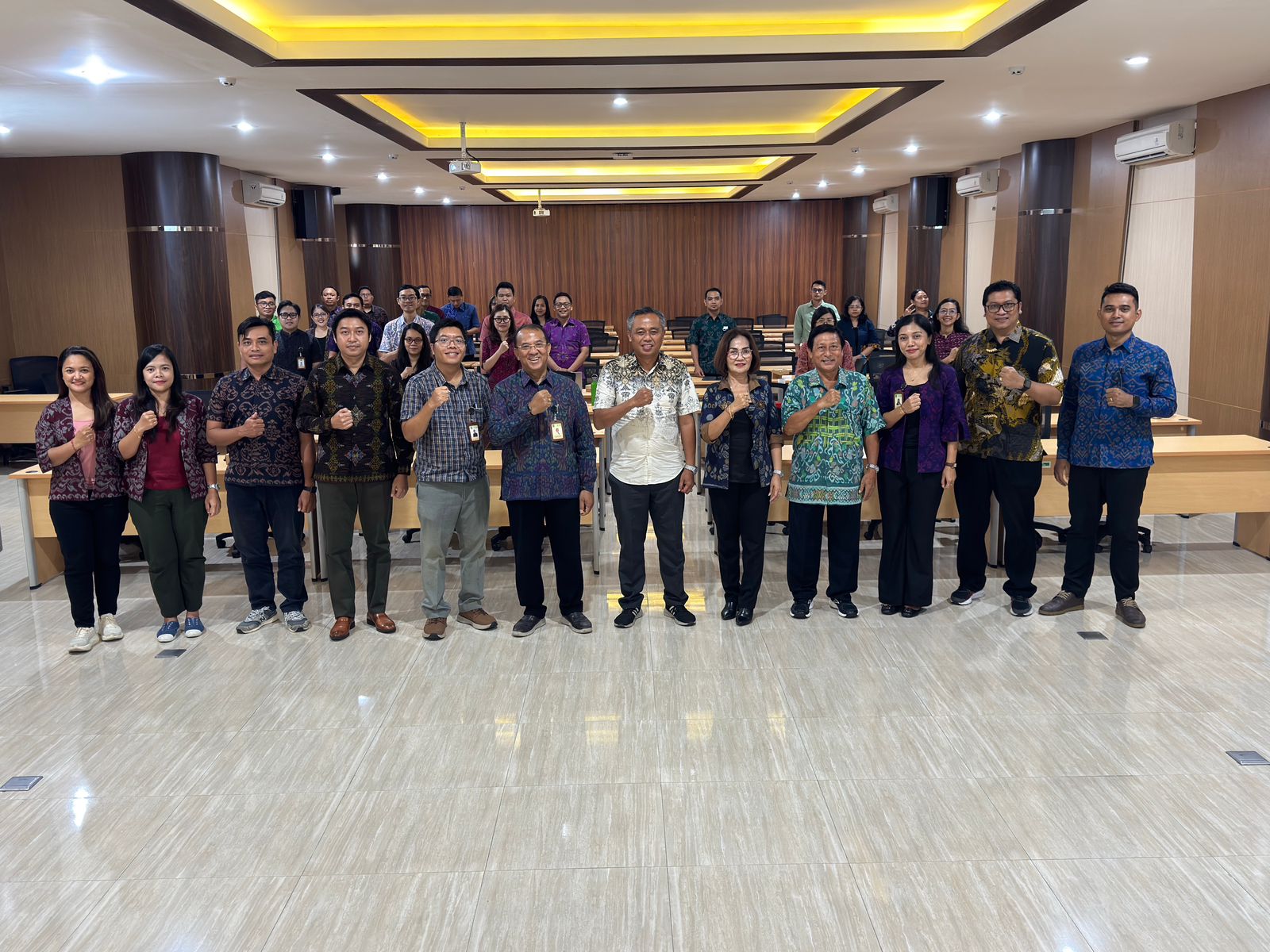 rapat-persiapan-akreditasi-unggul-dan-internasional