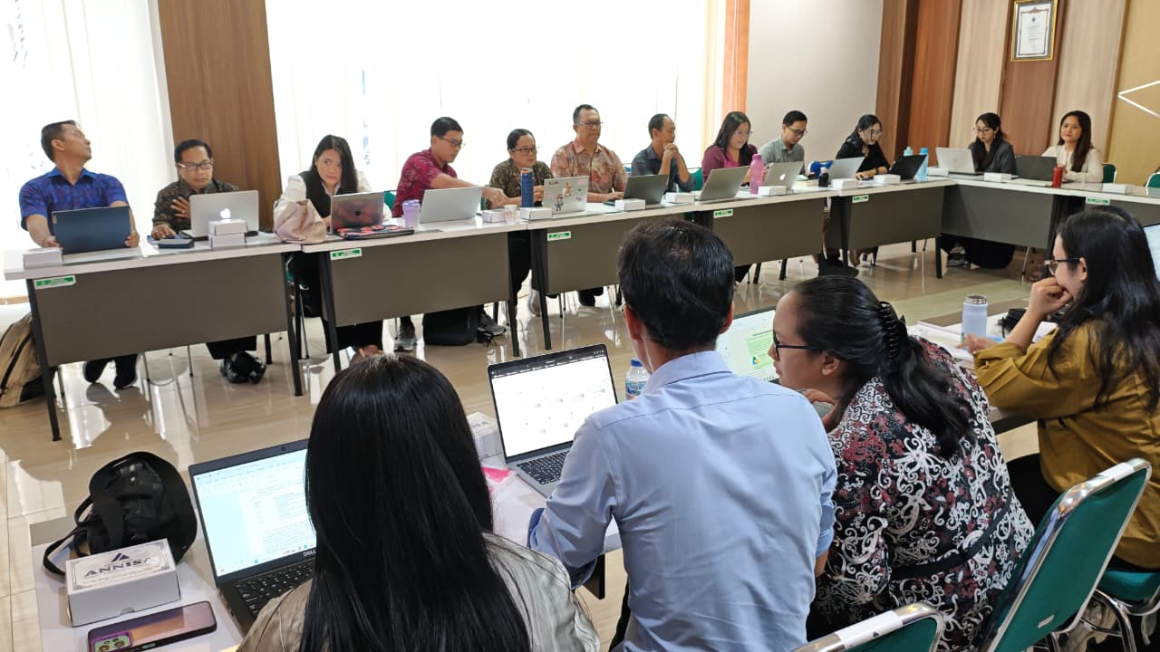 rapat-simulasi-akreditasi-program-magister-pendidikan-bahasa-inggris